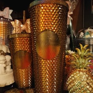 Starbucks studded Honeycomb set